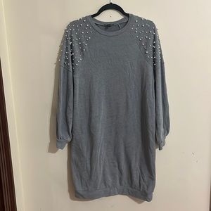 Express Sweatshirt Dress Grey w Pearl Detail